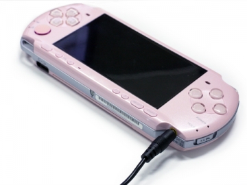 コンパクトUSB ACアダプタ(PSP1000/2000/3000/各機種用)